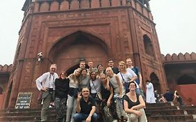 Smyle Inn - Best Value Hotel Near New Delhi Station